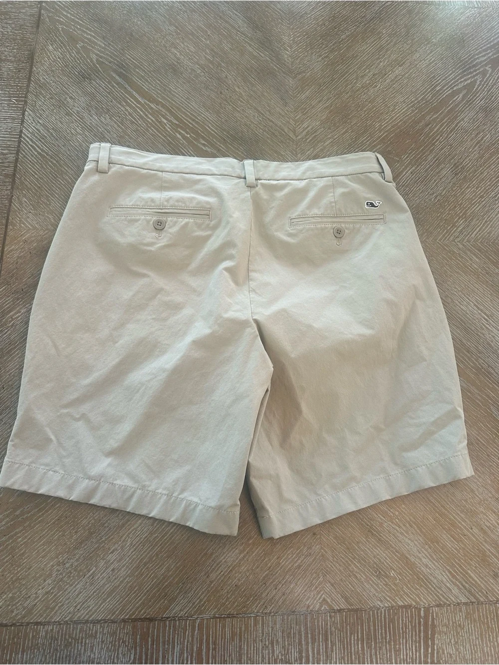 Vineyard Vines 7” Performance Khaki Shorts